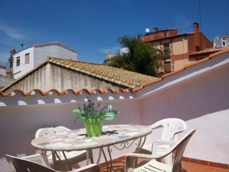 Apartamentos Mitus Canet De Mar Exterior photo